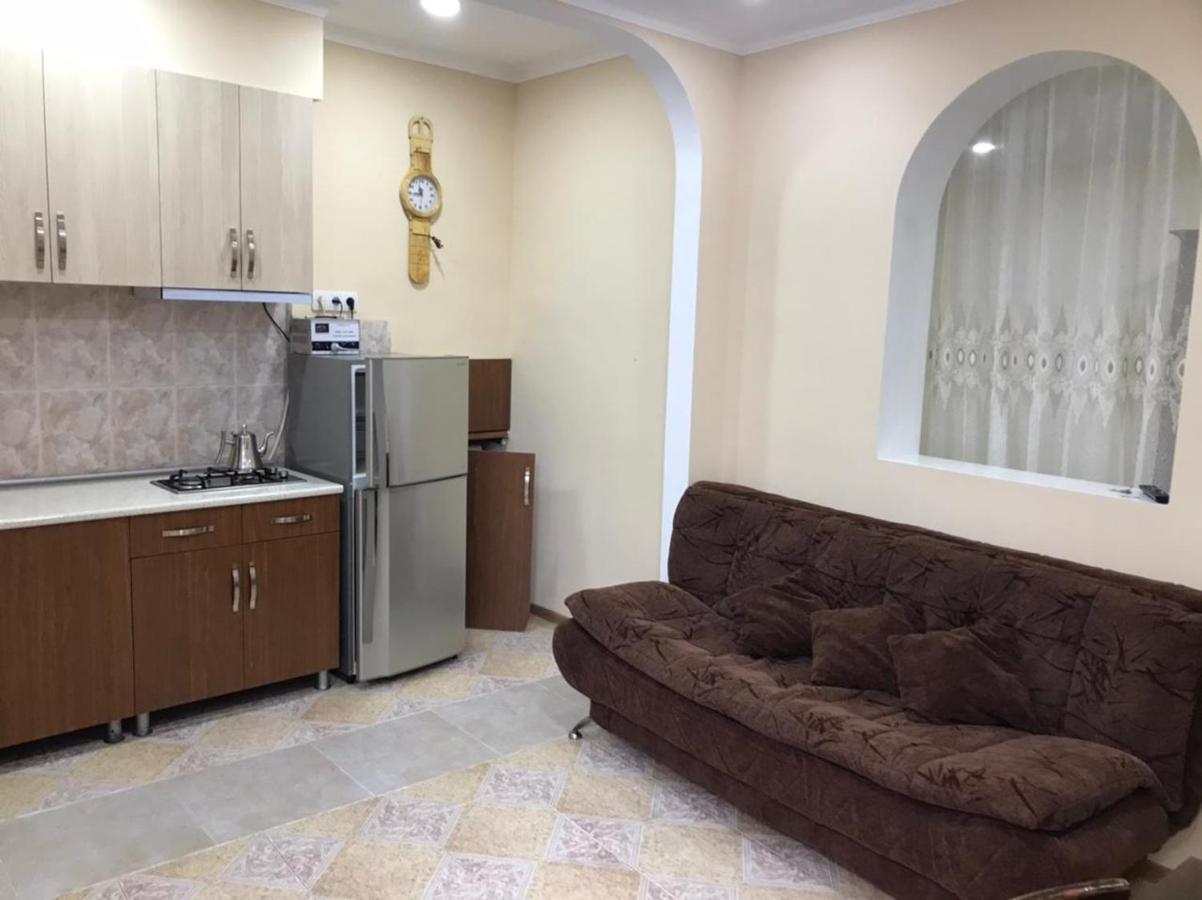 Guest House بورجومي المظهر الخارجي الصورة